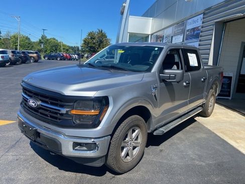 Used 2024 Ford F150 XLT image 2