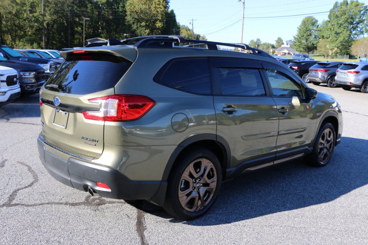 Used 2025 Subaru Ascent Bronze Edition w/ Popular Package #2 AWD/4WD image 8