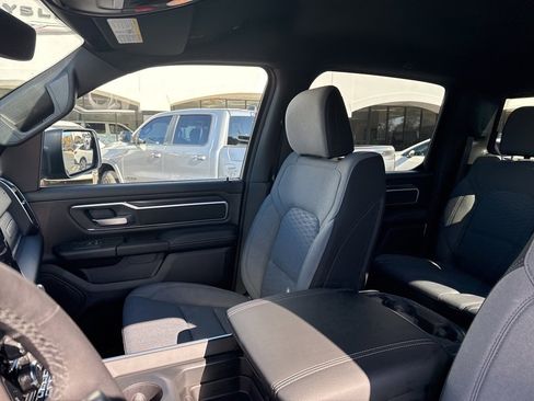 New 2026 RAM 1500 4x4 Crew Cab image 37