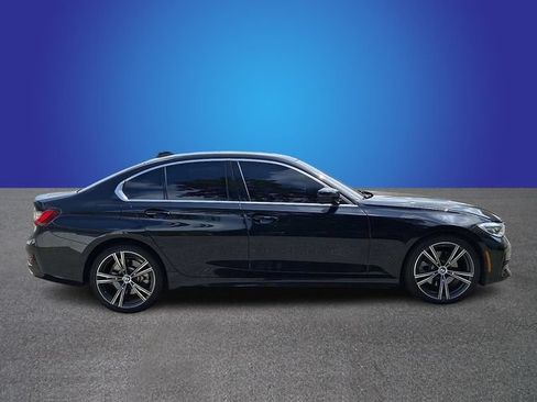 Used 2022 BMW 330i Sedan w/ Premium Package RWD image 3