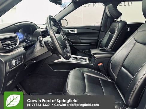 Used 2020 Ford Explorer XLT w/ Equipment Group 202A image 24