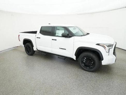 New 2026 Toyota Tundra SR5 AWD/4WD image 12