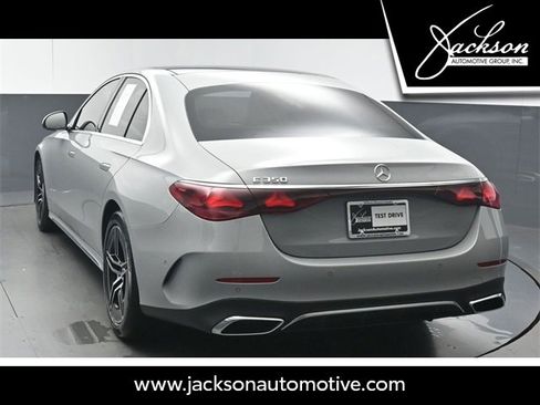 Used 2025 Mercedes-Benz E 350 Sedan image 6