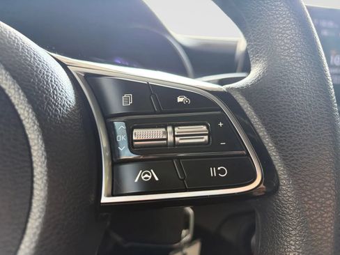 Used 2023 Kia Forte LXS w/ LXS Technology Package FWD image 28