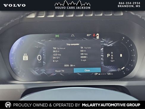 New 2026 Volvo XC90 B5 Plus w/ Protection Package Premier image 9