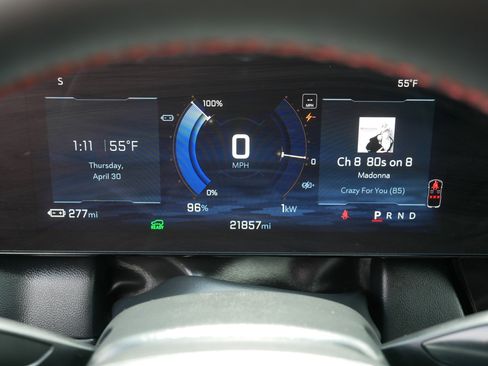 Used 2024 Chevrolet Equinox EV RS AWD/4WD image 21