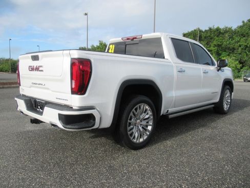 Used 2021 GMC Sierra 1500 Denali w/ Denali Ultimate Package AWD/4WD image 7