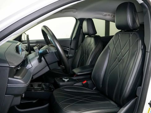 Used 2024 Ford Mustang Mach-E Select w/ Comfort Package Lite RWD image 14