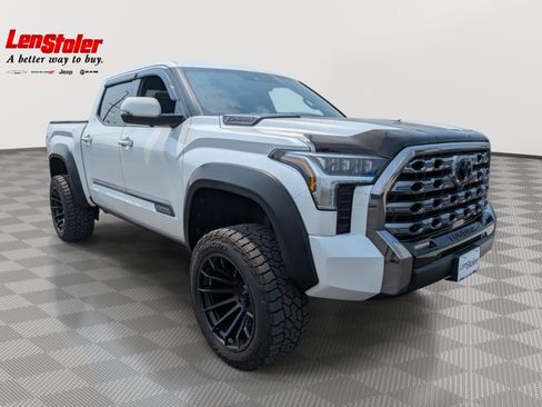 Used 2024 Toyota Tundra Platinum AWD/4WD image 7
