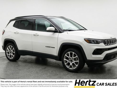 Used 2025 Jeep Compass Limited AWD/4WD image 1