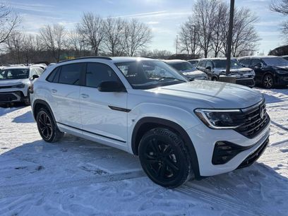 New 2026 Volkswagen Atlas Cross Sport SEL R-Line