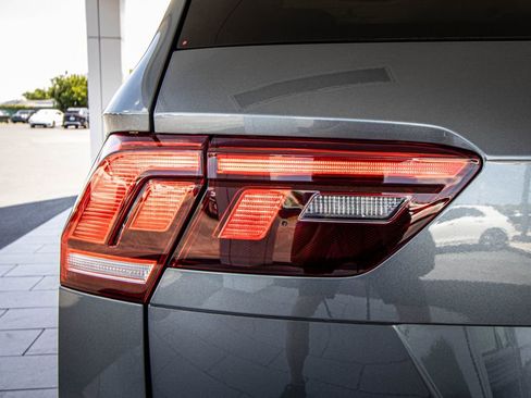 Certified 2023 Volkswagen Tiguan S image 16