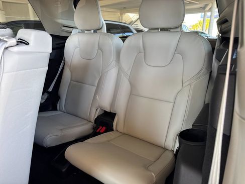 New 2026 Volvo XC90 B6 Ultra image 14