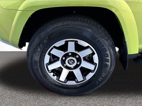Certified 2023 Toyota 4Runner TRD Off-Road Premium w/ Off Road Premium Plus Package AWD/4WD image 35