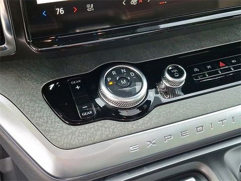 New 2026 Ford Expedition Tremor image 7