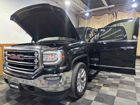 Used 2018 GMC Sierra 1500 SLT w/ Texas SLT Premium Package AWD/4WD image 7