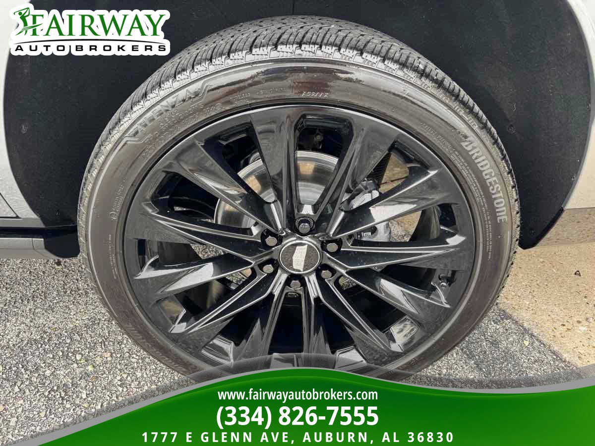 Used 2026 Cadillac Escalade Platinum Sport w/ LPO, ONYX Package AWD/4WD image 37