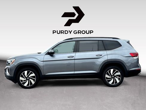 Certified 2024 Volkswagen Atlas SE image 5