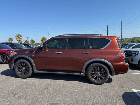 Used 2018 Nissan Armada Platinum w/ Interior Lighting Package image 4