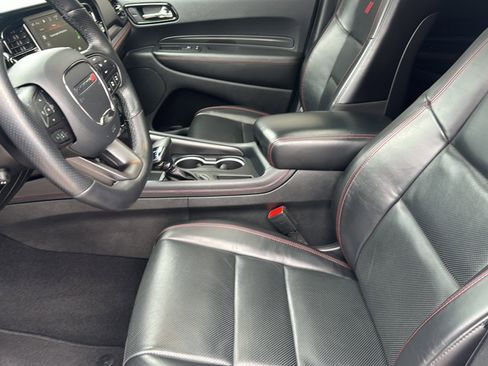 Used 2023 Dodge Durango GT image 13
