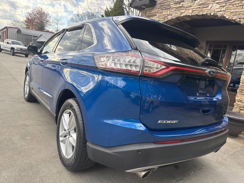 Used 2018 Ford Edge SEL w/ Equipment Group 201A image 3