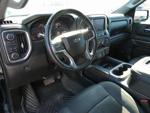 Used 2022 Chevrolet Silverado 1500 LT Trail Boss w/ Convenience Package II AWD/4WD image 21