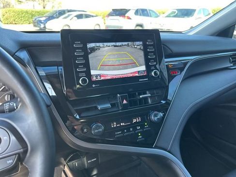 Used 2022 Toyota Camry SE w/ Convenience Package image 22