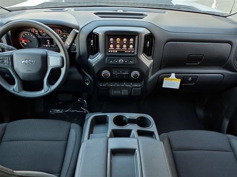 New 2026 Chevrolet Silverado 1500 Custom Trail Boss AWD/4WD image 11