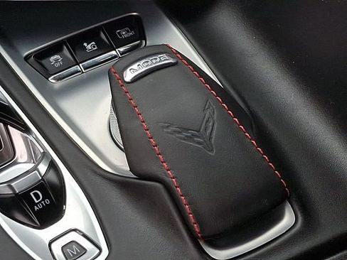Used 2021 Chevrolet Corvette Stingray Premium Cpe w/ Z51 Performance Package RWD image 24