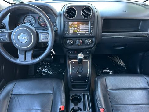Used 2016 Jeep Patriot High Altitude image 12