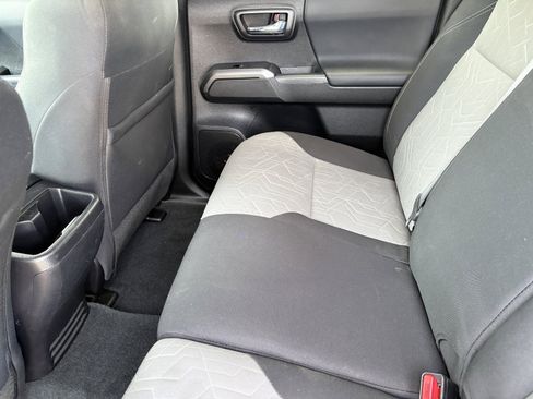 Used 2023 Toyota Tacoma TRD Sport w/ Advanced Technology Package AWD/4WD image 9