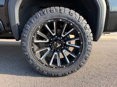 Used 2025 GMC Sierra 3500 Denali w/ Denali Reserve Package AWD/4WD image 20