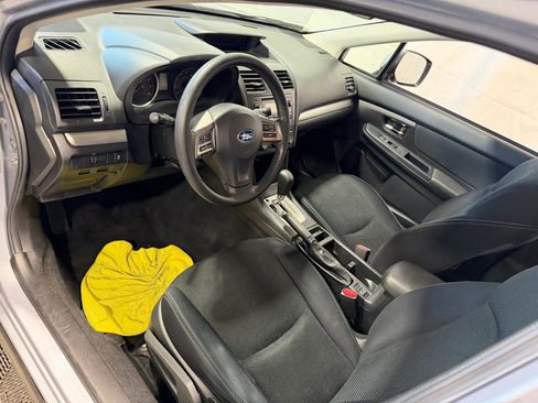 Used 2014 Subaru Crosstrek 2.0i Premium AWD/4WD image 23