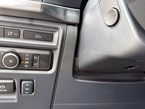 Used 2024 Ford F150 Lariat w/ Equipment Group 502A High AWD/4WD image 15