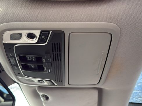 Used 2017 Honda Pilot Elite image 27