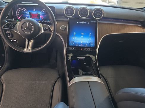 Used 2024 Mercedes-Benz C 300 Sedan image 4