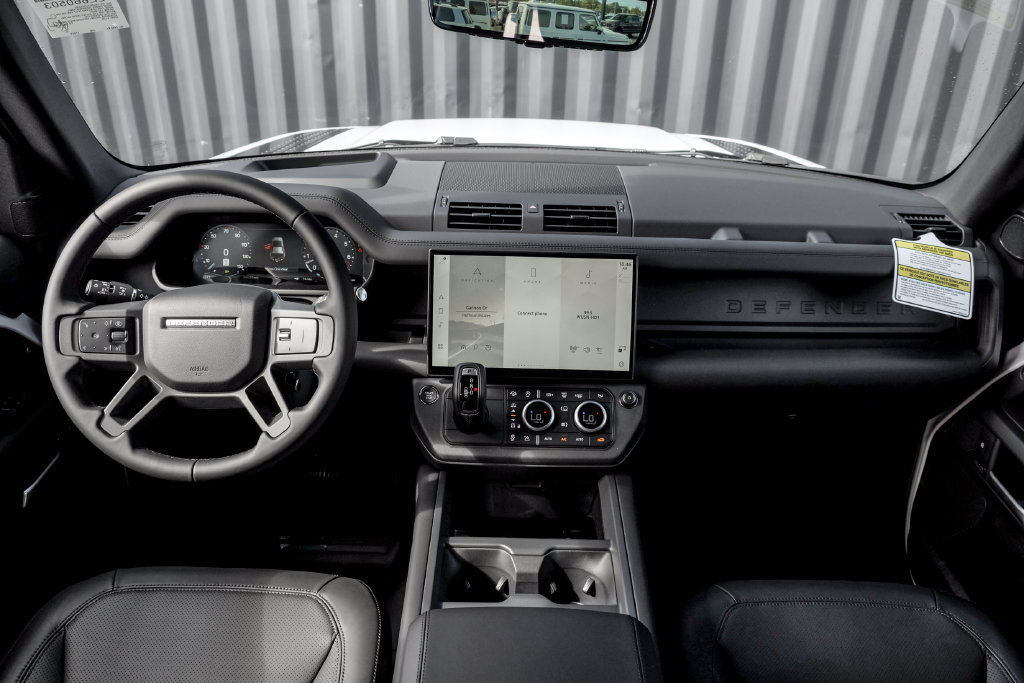 New 2026 Land Rover Defender 110 X-Dynamic SE AWD/4WD image 21