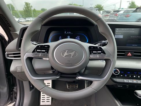 New 2026 Hyundai Elantra Sport FWD image 13