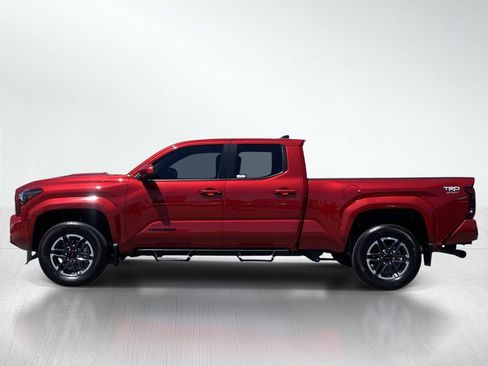 Certified 2025 Toyota Tacoma TRD Sport AWD/4WD image 2