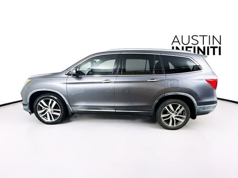 Used 2017 Honda Pilot Elite image 4
