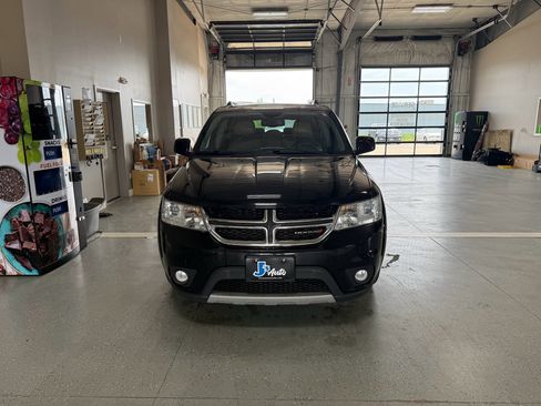 Used 2015 Dodge Journey SXT w/ Flexible Seating Group FWD image 3