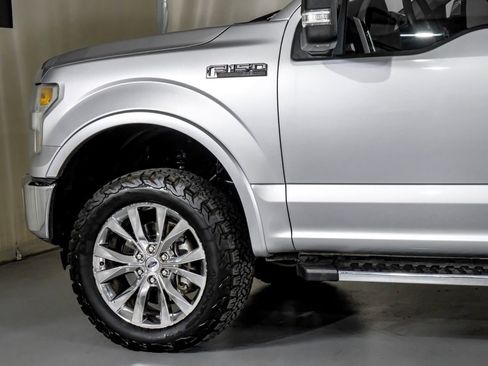 Used 2016 Ford F150 Lariat image 12