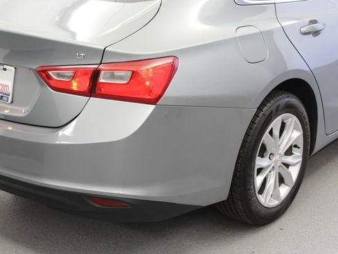 Used 2023 Chevrolet Malibu LT FWD image 9