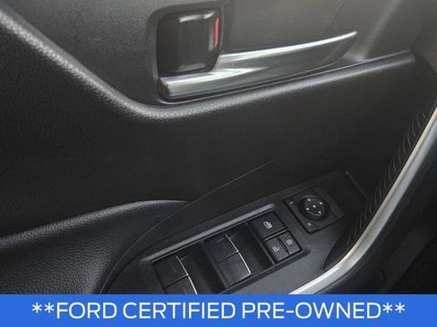 Used 2022 Toyota RAV4 XLE image 29