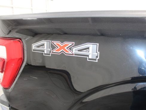 Used 2021 Ford F150 Lariat image 12