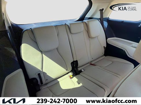 New 2026 Kia Carnival SX Prestige image 21