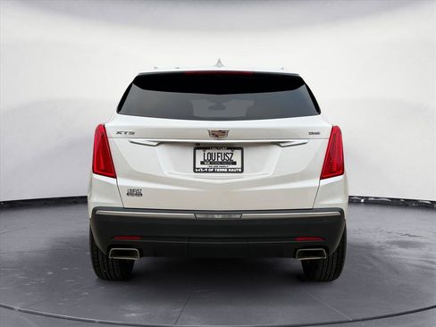 Used 2017 Cadillac XT5 FWD image 5