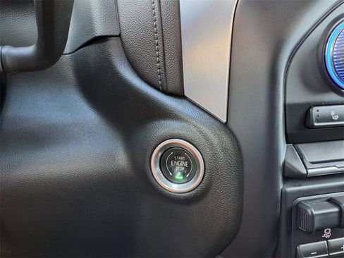 Used 2020 GMC Sierra 1500 Elevation w/ Elevation Value Package image 30