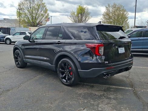 Certified 2022 Ford Explorer ST w/ Equipment Group 401A image 7