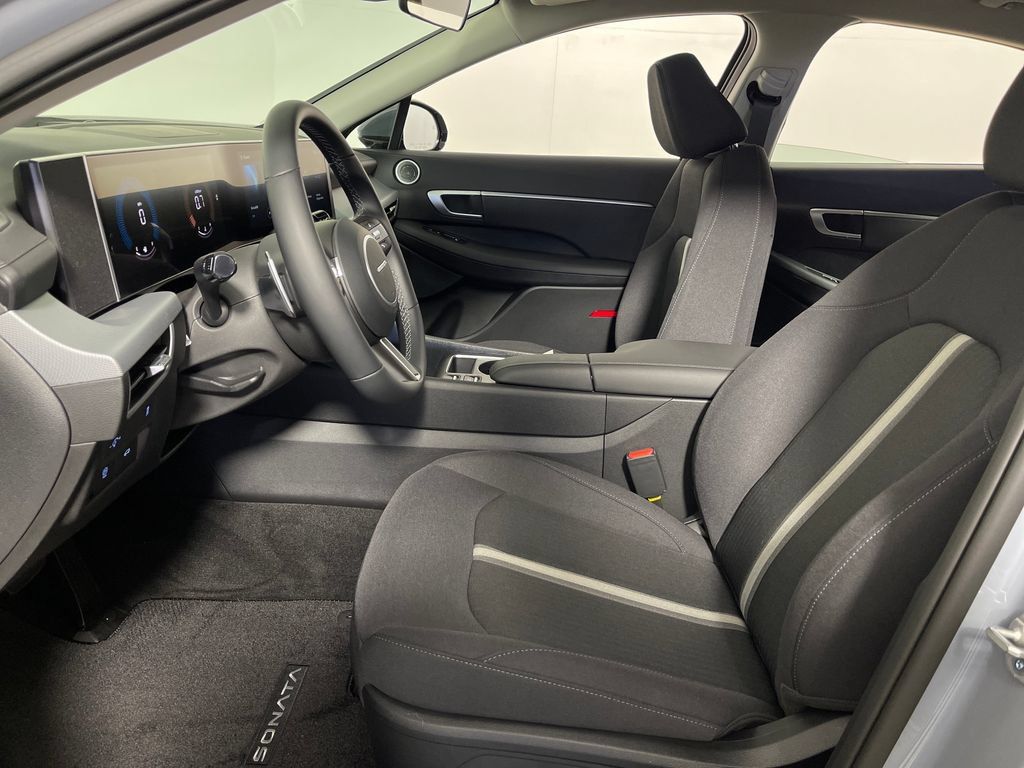 New 2026 Hyundai Sonata SEL FWD image 12